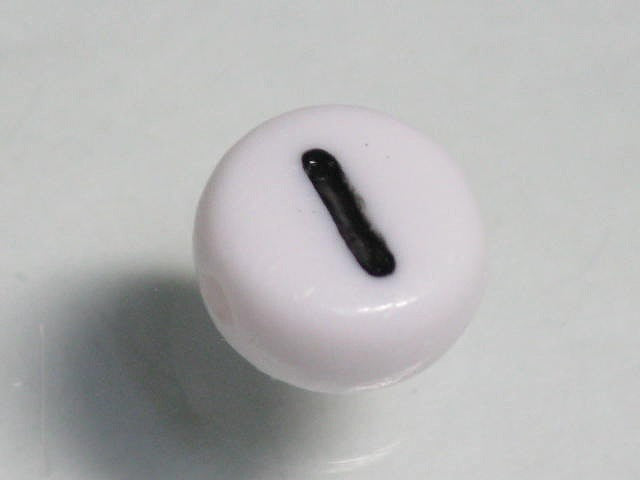 TOKO-BEADS P011-1-I Alphabet (I) 7mm P011-1-I アルファベット（I） 7mm Asian bead & African bead  Handmade,Lampeork,bead,asia,india,ethnic,parts,accessory,beads とんぼ玉,ビーズ,トンボ玉,アジア,インド,エスニック,手作り,パーツ,アクセサリー