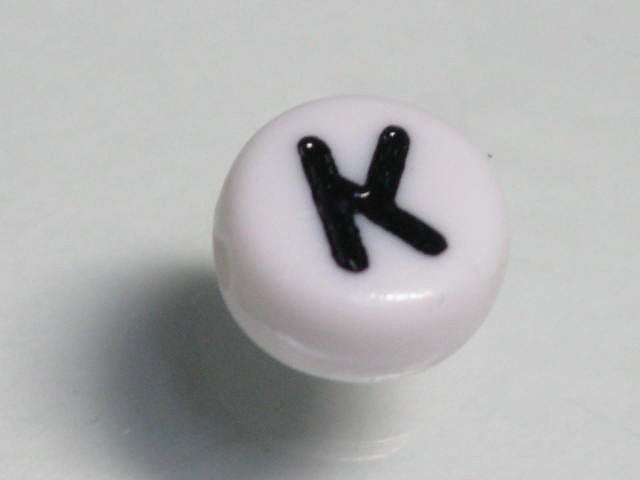 TOKO-BEADS P011-1-K Alphabet (K) 7mm P011-1-K アルファベット（K） 7mm Asian bead & African bead  Handmade,Lampeork,bead,asia,india,ethnic,parts,accessory,beads とんぼ玉,ビーズ,トンボ玉,アジア,インド,エスニック,手作り,パーツ,アクセサリー