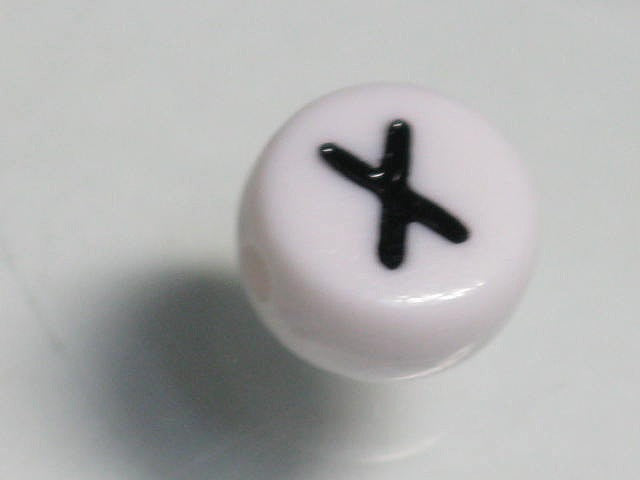 TOKO-BEADS P011-1-X Alphabet (X) 7mm P011-1-X アルファベット（X） 7mm Asian bead & African bead  Handmade,Lampeork,bead,asia,india,ethnic,parts,accessory,beads とんぼ玉,ビーズ,トンボ玉,アジア,インド,エスニック,手作り,パーツ,アクセサリー