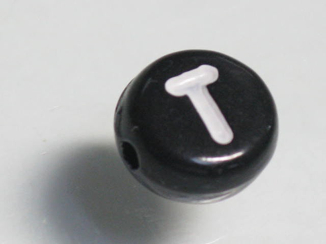 TOKO-BEADS P011-2-T Alphabet (T) 7mm P011-2-T アルファベット（T） 7mm Asian bead & African bead  Handmade,Lampeork,bead,asia,india,ethnic,parts,accessory,beads とんぼ玉,ビーズ,トンボ玉,アジア,インド,エスニック,手作り,パーツ,アクセサリー