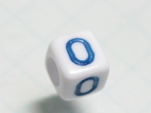 TOKO-BEADS P012-2-O Alphabet (O) 6mm P012-2-O アルファベット（O） 6mm Asian bead & African bead  Handmade,Lampeork,bead,asia,india,ethnic,parts,accessory,beads とんぼ玉,ビーズ,トンボ玉,アジア,インド,エスニック,手作り,パーツ,アクセサリー