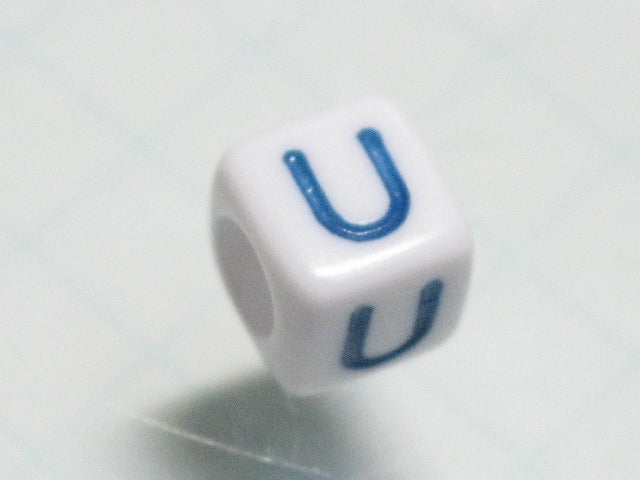 TOKO-BEADS P012-2-U Alphabet (U) 6mm P012-2-U アルファベット（U） 6mm Asian bead & African bead  Handmade,Lampeork,bead,asia,india,ethnic,parts,accessory,beads とんぼ玉,ビーズ,トンボ玉,アジア,インド,エスニック,手作り,パーツ,アクセサリー