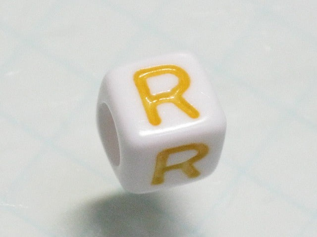 TOKO-BEADS P012-3-R Alphabet (R) 6mm P012-3-R アルファベット（R） 6mm Asian bead & African bead  Handmade,Lampeork,bead,asia,india,ethnic,parts,accessory,beads とんぼ玉,ビーズ,トンボ玉,アジア,インド,エスニック,手作り,パーツ,アクセサリー
