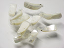 TOKO-BEADS | TOKO-BEADS |PB007-91P シェルチャーム（鳥10個パック）  14~18mm | TOKO-BEADS |PB007-91P Shell Charm (10pcs)  14~18mm Asian bead & African bead  Handmade,Lampeork,bead,asia,india,ethnic,parts,accessory,beads とんぼ玉,ビーズ,トンボ玉,アジア,インド,エスニック,手作り,パーツ,アクセサリー