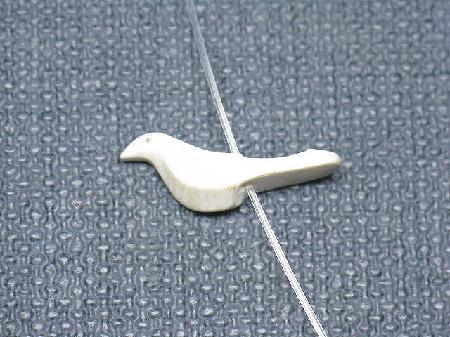 TOKO-BEADS PB007P-52 Shell Charm (10pcs)  14~18mm PB007P-52 シェルチャーム（鳥10個パック）  14~18mm Asian bead & African bead  Handmade,Lampeork,bead,asia,india,ethnic,parts,accessory,beads とんぼ玉,ビーズ,トンボ玉,アジア,インド,エスニック,手作り,パーツ,アクセサリー