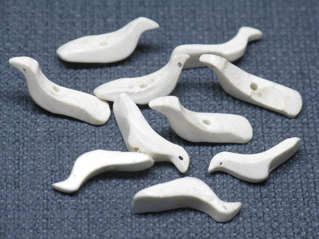 TOKO-BEADS PB007P-52 Shell Charm (10pcs)  14~18mm PB007P-52 シェルチャーム（鳥10個パック）  14~18mm Asian bead & African bead  Handmade,Lampeork,bead,asia,india,ethnic,parts,accessory,beads とんぼ玉,ビーズ,トンボ玉,アジア,インド,エスニック,手作り,パーツ,アクセサリー