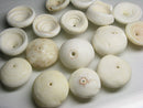 TOKO-BEADS PB014-25 Puka-Shell (strand) 26~33mm PB014-25 プカシェル（連） 26~33mm Asian bead & African bead  Handmade,Lampeork,bead,asia,india,ethnic,parts,accessory,beads とんぼ玉,ビーズ,トンボ玉,アジア,インド,エスニック,手作り,パーツ,アクセサリー