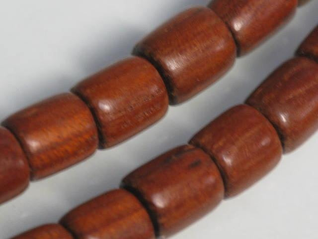 TOKO-BEADS PW002-04N Wooden bead (strand) 5.5mm PW002-04N ウッドビーズ（連） 5.5mm Asian bead & African bead  Handmade,Lampeork,bead,asia,india,ethnic,parts,accessory,beads とんぼ玉,ビーズ,トンボ玉,アジア,インド,エスニック,手作り,パーツ,アクセサリー