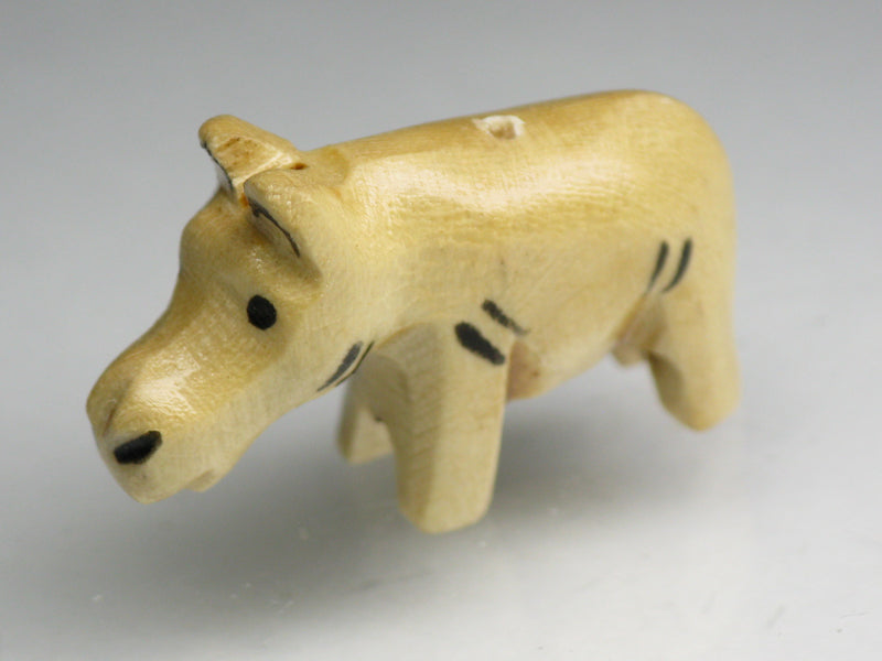TOKO-BEADS PW002-30 Wooden Charm (Hippo) 26mm PW002-30 ウッドチャーム（かば） 26mm Asian bead & African bead  Handmade,Lampeork,bead,asia,india,ethnic,parts,accessory,beads とんぼ玉,ビーズ,トンボ玉,アジア,インド,エスニック,手作り,パーツ,アクセサリー