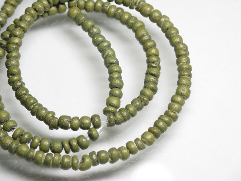 TOKO-BEADS PW201-60N Palmtree Seed bead (strand) 3~4mm PW201-60N ココナッツシードビーズ（連） 3~4mm Asian bead & African bead  Handmade,Lampeork,bead,asia,india,ethnic,parts,accessory,beads とんぼ玉,ビーズ,トンボ玉,アジア,インド,エスニック,手作り,パーツ,アクセサリー