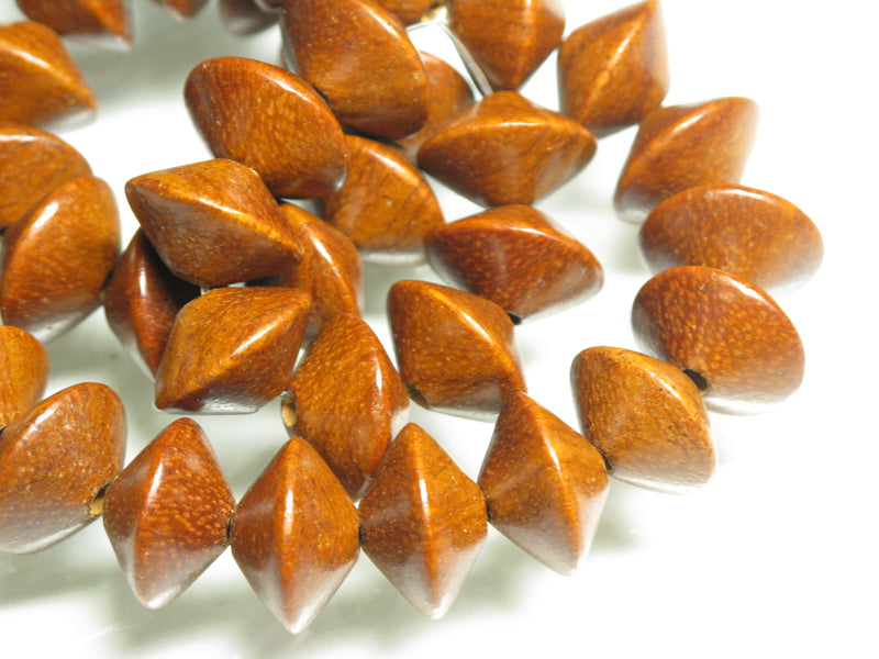 TOKO-BEADS PW301-48N Wooden bead (strand) 15mm PW301-48N ウッドビーズ（連） 15mm Asian bead & African bead  Handmade,Lampeork,bead,asia,india,ethnic,parts,accessory,beads とんぼ玉,ビーズ,トンボ玉,アジア,インド,エスニック,手作り,パーツ,アクセサリー