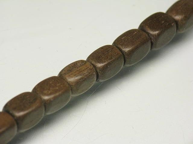 TOKO-BEADS PW302-20N Wooden bead (strand) 5.5mm PW302-20N ウッドビーズ（連） 5.5mm Asian bead & African bead  Handmade,Lampeork,bead,asia,india,ethnic,parts,accessory,beads とんぼ玉,ビーズ,トンボ玉,アジア,インド,エスニック,手作り,パーツ,アクセサリー