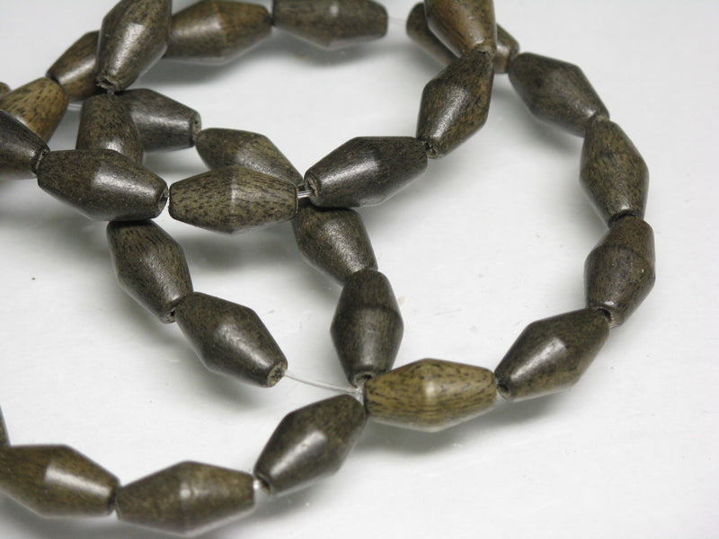 TOKO-BEADS PW302-26N Wooden bead (strand) 7mm PW302-26N ウッドビーズ（連） 7mm Asian bead & African bead  Handmade,Lampeork,bead,asia,india,ethnic,parts,accessory,beads とんぼ玉,ビーズ,トンボ玉,アジア,インド,エスニック,手作り,パーツ,アクセサリー