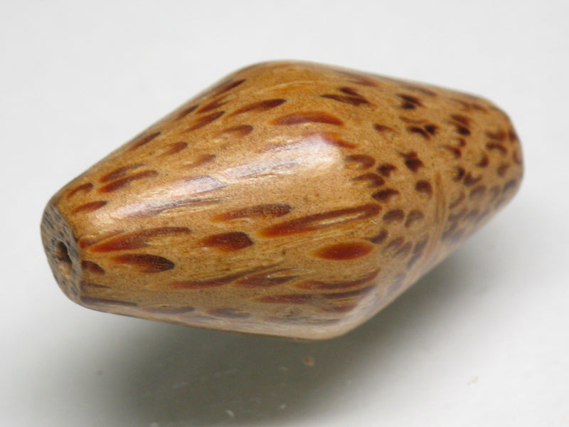TOKO-BEADS PW306-38S Wooden bead 16~17mm PW306-38S ウッドビーズ 16~17mm Asian bead & African bead  Handmade,Lampeork,bead,asia,india,ethnic,parts,accessory,beads とんぼ玉,ビーズ,トンボ玉,アジア,インド,エスニック,手作り,パーツ,アクセサリー