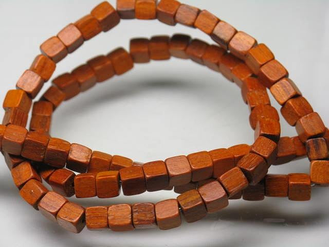 TOKO-BEADS PW307-10N Wooden bead (strand) 4mm PW307-10N ウッドビーズ（連） 4mm Asian bead & African bead  Handmade,Lampeork,bead,asia,india,ethnic,parts,accessory,beads とんぼ玉,ビーズ,トンボ玉,アジア,インド,エスニック,手作り,パーツ,アクセサリー