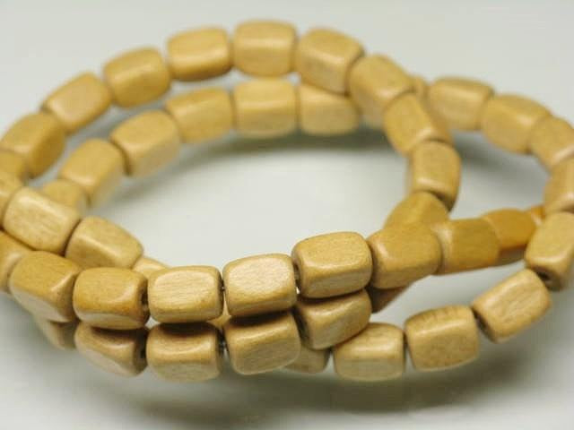 TOKO-BEADS PW310-04N Wooden bead (strand) 5.5mm PW310-04N ウッドビーズ（連） 5.5mm Asian bead & African bead  Handmade,Lampeork,bead,asia,india,ethnic,parts,accessory,beads とんぼ玉,ビーズ,トンボ玉,アジア,インド,エスニック,手作り,パーツ,アクセサリー