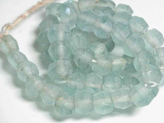 TOKO-BEADS RC001N-31 Recycled Glass bead (strand) 10mm RC001N-31 リサイクルガラスビーズ（連） 10mm Asian bead & African bead  Handmade,Lampeork,bead,asia,india,ethnic,parts,accessory,beads とんぼ玉,ビーズ,トンボ玉,アジア,インド,エスニック,手作り,パーツ,アクセサリー