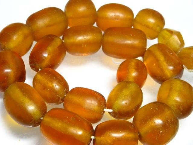 TOKO-BEADS RC005N-42 Old Glass bead (strand) 17~22mm RC005N-42 オールドガラスビーズ（連） 17~22mm Asian bead & African bead  Handmade,Lampeork,bead,asia,india,ethnic,parts,accessory,beads とんぼ玉,ビーズ,トンボ玉,アジア,インド,エスニック,手作り,パーツ,アクセサリー