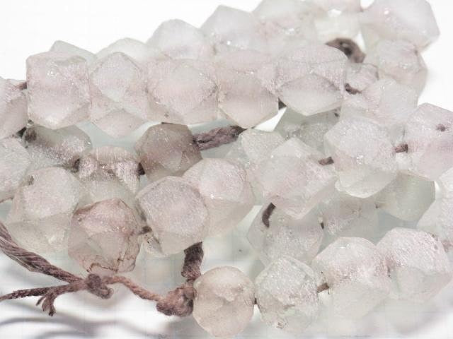 TOKO-BEADS RC101N-10 Recycled Glass bead (strand) 9~12mm (cannot be restocked) RC101N-10 リサイクルガラスビーズ（連） 9~12mm 在庫限り Asian bead & African bead  Handmade,Lampeork,bead,asia,india,ethnic,parts,accessory,beads とんぼ玉,ビーズ,トンボ玉,アジア,インド,エスニック,手作り,パーツ,アクセサリー