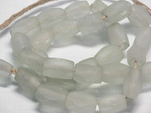 TOKO-BEADS RC101N-16 Recycled Glass bead (strand) 8.5mm (cannot be restocked) RC101N-16 リサイクルガラスビーズ（連） 8.5mm 在庫限り Asian bead & African bead  Handmade,Lampeork,bead,asia,india,ethnic,parts,accessory,beads とんぼ玉,ビーズ,トンボ玉,アジア,インド,エスニック,手作り,パーツ,アクセサリー