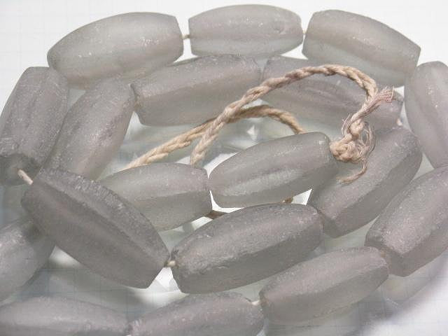 TOKO-BEADS RC101N-39 Recycled Glass bead (strand) 12~13mm RC101N-39 リサイクルガラスビーズ（連） 12~13mmLoose Kazuri カズリビーズ Asian bead & African bead  Handmade,Lampeork,bead,asia,india,ethnic,parts,accessory,beads とんぼ玉,ビーズ,トンボ玉,アジア,インド,エスニック,手作り,パーツ,アクセサリー