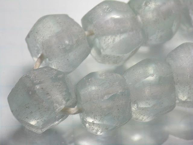 TOKO-BEADS RC101N-37 Recycled Glass bead (strand) 13.5mm RC101N-37 リサイクルガラスビーズ（連） 13.5mm Asian bead & African bead  Handmade,Lampeork,bead,asia,india,ethnic,parts,accessory,beads とんぼ玉,ビーズ,トンボ玉,アジア,インド,エスニック,手作り,パーツ,アクセサリー