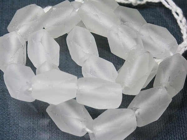 TOKO-BEADS RC101-57N Recycled Glass bead (strand) 11~12mm RC101-57N リサイクルガラスビーズ（連） 11~12mm Asian bead & African bead  Handmade,Lampeork,bead,asia,india,ethnic,parts,accessory,beads とんぼ玉,ビーズ,トンボ玉,アジア,インド,エスニック,手作り,パーツ,アクセサリー