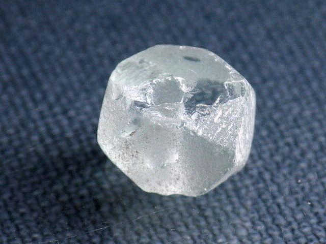 TOKO-BEADS RC101S-05 Recycled Glass bead 11~13.5mm (cannot be restocked) RC101S-05 リサイクルガラスビーズ 11~13.5mm 在庫限り Asian bead & African bead  Handmade,Lampeork,bead,asia,india,ethnic,parts,accessory,beads とんぼ玉,ビーズ,トンボ玉,アジア,インド,エスニック,手作り,パーツ,アクセサリー