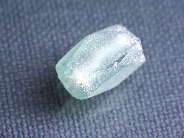 TOKO-BEADS RC101S-17 Recycled Glass bead 8~9.5mm (cannot be restocked) RC101S-17 リサイクルガラスビーズ 8~9.5mm 在庫限り Asian bead & African bead  Handmade,Lampeork,bead,asia,india,ethnic,parts,accessory,beads とんぼ玉,ビーズ,トンボ玉,アジア,インド,エスニック,手作り,パーツ,アクセサリー