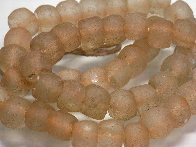 TOKO-BEADS RC102N-03 Recycled Glass bead (strand) 9.5~12mm RC102N-03 リサイクルガラスビーズ（連） 9.5~12mmLoose Kazuri カズリビーズ Asian bead & African bead  Handmade,Lampeork,bead,asia,india,ethnic,parts,accessory,beads とんぼ玉,ビーズ,トンボ玉,アジア,インド,エスニック,手作り,パーツ,アクセサリー