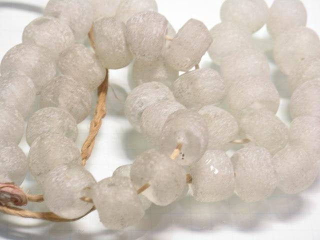 TOKO-BEADS RC102N-12 Recycled Glass bead (strand) 12mm RC102N-12 リサイクルガラスビーズ（連） 12mmLoose Kazuri カズリビーズ Asian bead & African bead  Handmade,Lampeork,bead,asia,india,ethnic,parts,accessory,beads とんぼ玉,ビーズ,トンボ玉,アジア,インド,エスニック,手作り,パーツ,アクセサリー