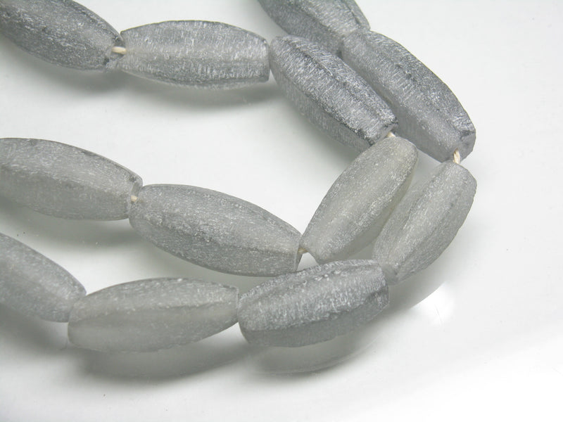 TOKO-BEADS RC201N-42 Recycled glass bead (strand) 12~13.5mm RC201N-42 リサイクルガラスビーズ（連） 12~13.5mmLoose Kazuri カズリビーズ Asian bead & African bead  Handmade,Lampeork,bead,asia,india,ethnic,parts,accessory,beads とんぼ玉,ビーズ,トンボ玉,アジア,インド,エスニック,手作り,パーツ,アクセサリー