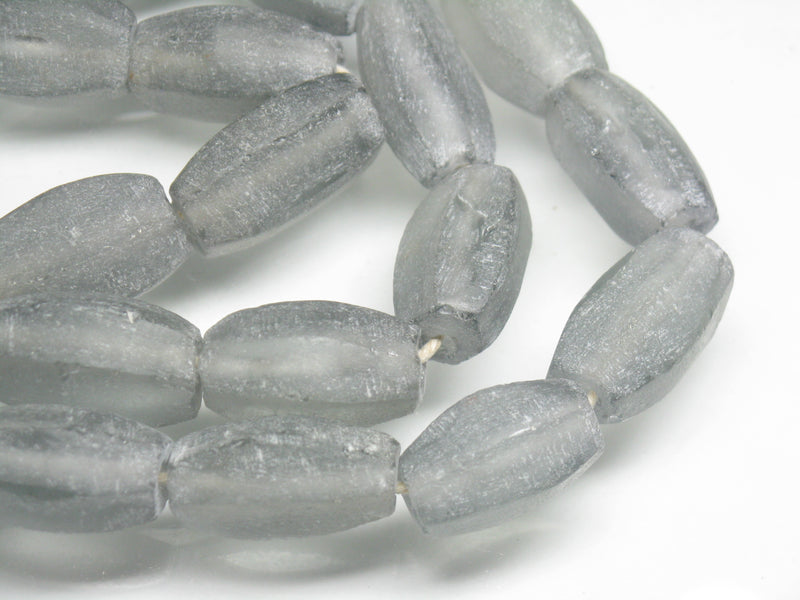 TOKO-BEADS RC201N-43 Recycled glass bead (strand) 9~12mm RC201N-43 リサイクルガラスビーズ（連） 9~12mmLoose Kazuri カズリビーズ Asian bead & African bead  Handmade,Lampeork,bead,asia,india,ethnic,parts,accessory,beads とんぼ玉,ビーズ,トンボ玉,アジア,インド,エスニック,手作り,パーツ,アクセサリー