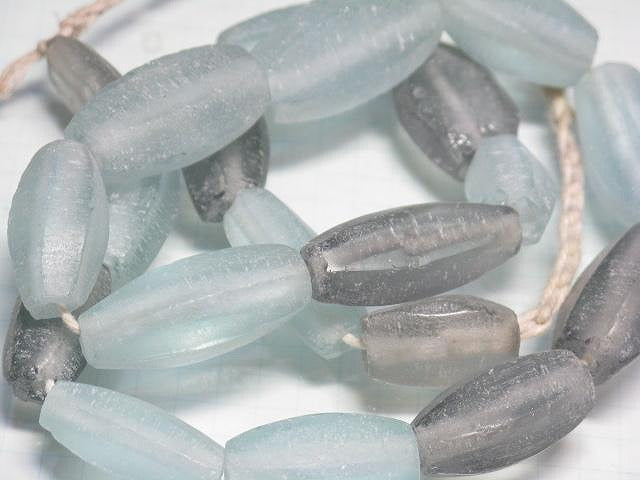 TOKO-BEADS RC201N-48 Recycled glass bead (strand) 12~14mm RC201N-48 リサイクルガラスビーズ（連） 12~14mmLoose Kazuri カズリビーズ Asian bead & African bead  Handmade,Lampeork,bead,asia,india,ethnic,parts,accessory,beads とんぼ玉,ビーズ,トンボ玉,アジア,インド,エスニック,手作り,パーツ,アクセサリー