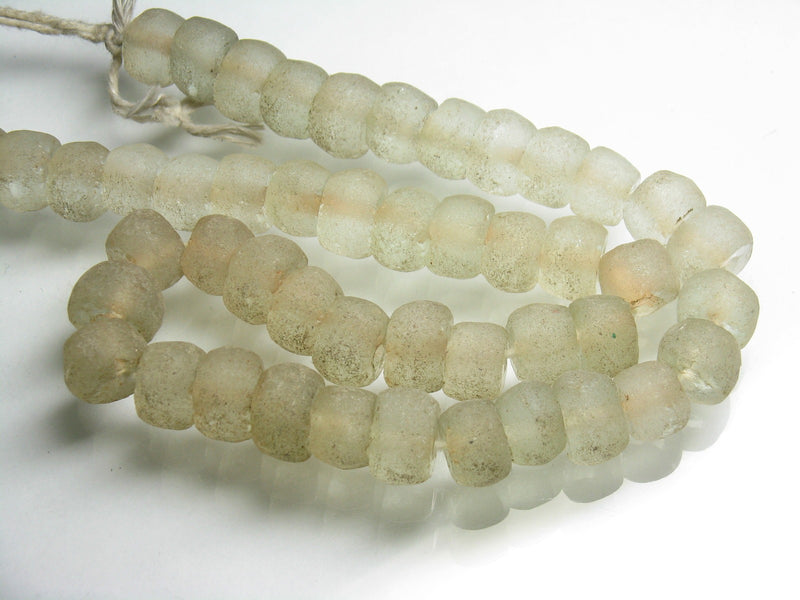 TOKO-BEADS RC202-04N Recycled glass bead (strand) 11~12mm RC202-04N リサイクルガラスビーズ（連） 11~12mm Asian bead & African bead  Handmade,Lampeork,bead,asia,india,ethnic,parts,accessory,beads とんぼ玉,ビーズ,トンボ玉,アジア,インド,エスニック,手作り,パーツ,アクセサリー