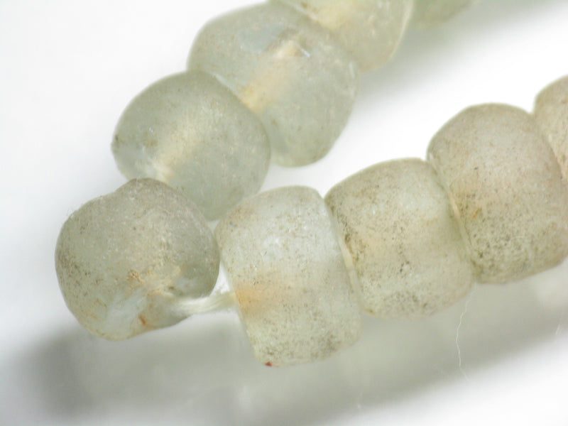 TOKO-BEADS RC202-04N Recycled glass bead (strand) 11~12mm RC202-04N リサイクルガラスビーズ（連） 11~12mm Asian bead & African bead  Handmade,Lampeork,bead,asia,india,ethnic,parts,accessory,beads とんぼ玉,ビーズ,トンボ玉,アジア,インド,エスニック,手作り,パーツ,アクセサリー