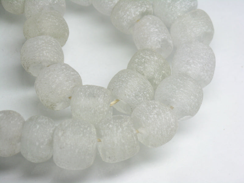 TOKO-BEADS RC202-12N Recycled glass bead (strand) 13mm RC202-12N リサイクルガラスビーズ（連） 13mm Asian bead & African bead  Handmade,Lampeork,bead,asia,india,ethnic,parts,accessory,beads とんぼ玉,ビーズ,トンボ玉,アジア,インド,エスニック,手作り,パーツ,アクセサリー