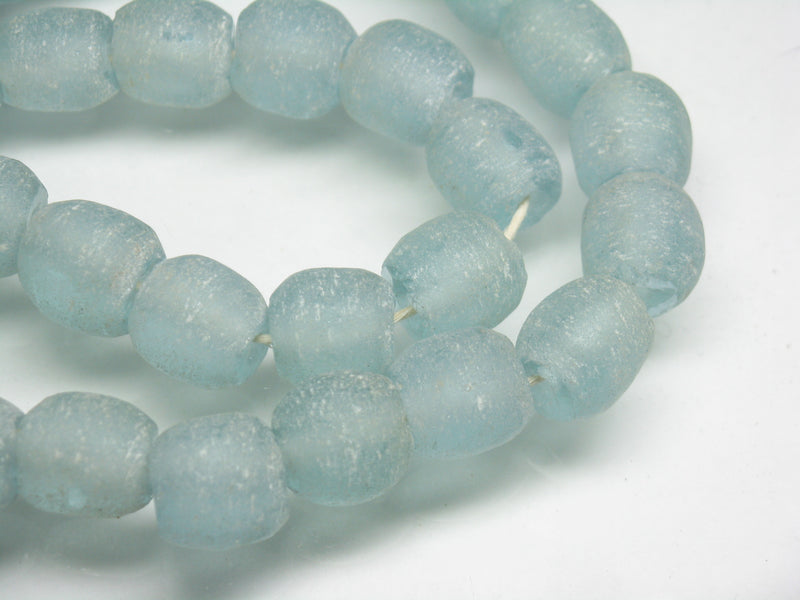 TOKO-BEADS RC202-16N Recycled glass bead (strand) 12.5mm RC202-16N リサイクルガラスビーズ（連） 12.5mm Asian bead & African bead  Handmade,Lampeork,bead,asia,india,ethnic,parts,accessory,beads とんぼ玉,ビーズ,トンボ玉,アジア,インド,エスニック,手作り,パーツ,アクセサリー