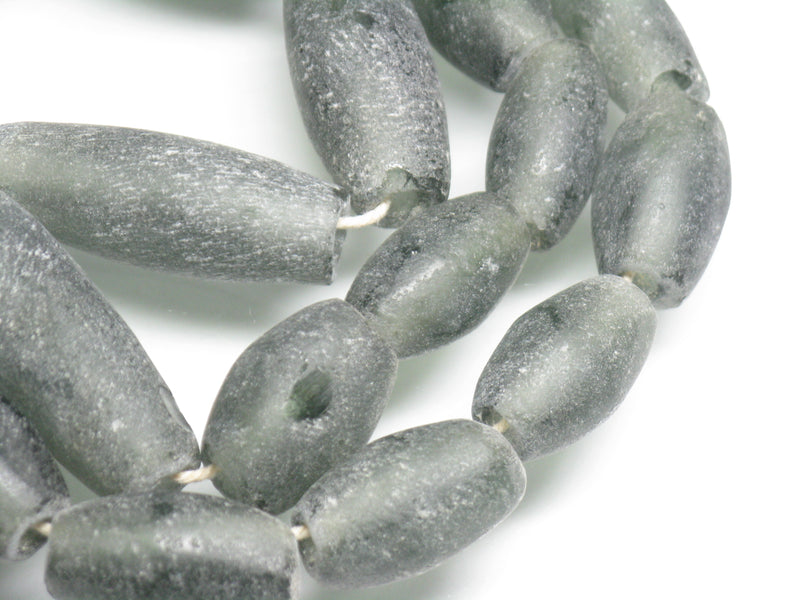 TOKO-BEADS RC202-24N Recycled glass bead (strand) 9.5~12mm RC202-24N リサイクルガラスビーズ（連） 9.5~12mm Asian bead & African bead  Handmade,Lampeork,bead,asia,india,ethnic,parts,accessory,beads とんぼ玉,ビーズ,トンボ玉,アジア,インド,エスニック,手作り,パーツ,アクセサリー