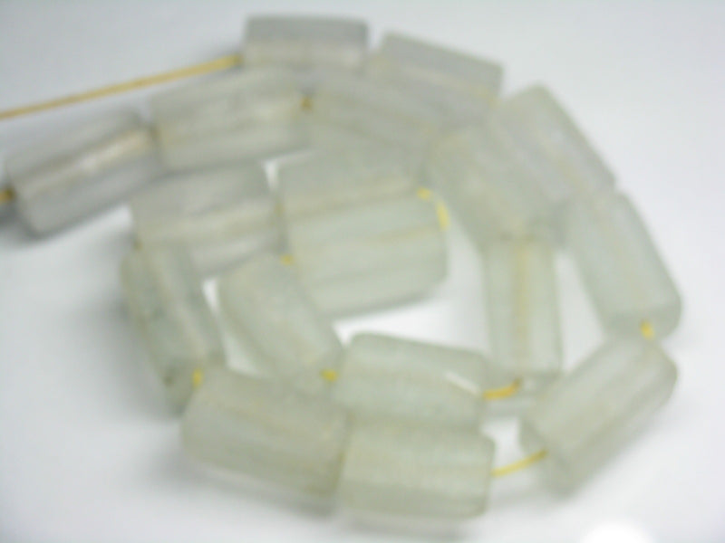 TOKO-BEADS RC203N-02 Recycled glass bead (strand) 11mm RC203N-02 リサイクルガラスビーズ（連） 11mm Asian bead & African bead  Handmade,Lampeork,bead,asia,india,ethnic,parts,accessory,beads とんぼ玉,ビーズ,トンボ玉,アジア,インド,エスニック,手作り,パーツ,アクセサリー