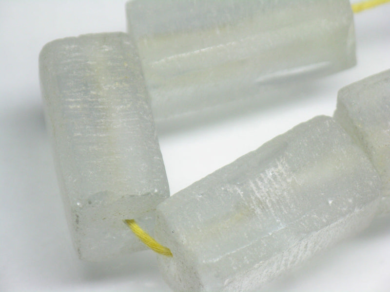 TOKO-BEADS RC203N-02 Recycled glass bead (strand) 11mm RC203N-02 リサイクルガラスビーズ（連） 11mm Asian bead & African bead  Handmade,Lampeork,bead,asia,india,ethnic,parts,accessory,beads とんぼ玉,ビーズ,トンボ玉,アジア,インド,エスニック,手作り,パーツ,アクセサリー