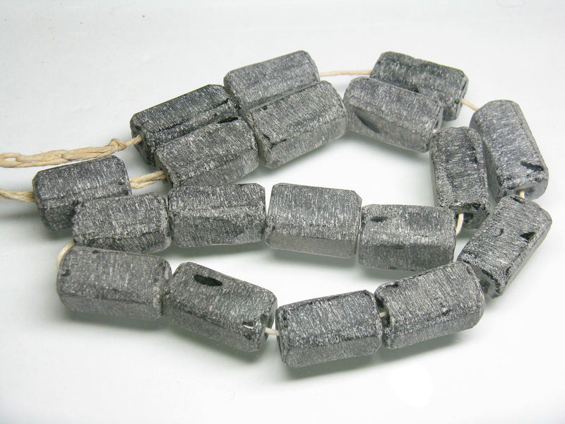 TOKO-BEADS RC203N-05 Recycled glass bead (strand) 12mm RC203N-05 リサイクルガラスビーズ（連） 12mm Asian bead & African bead  Handmade,Lampeork,bead,asia,india,ethnic,parts,accessory,beads とんぼ玉,ビーズ,トンボ玉,アジア,インド,エスニック,手作り,パーツ,アクセサリー