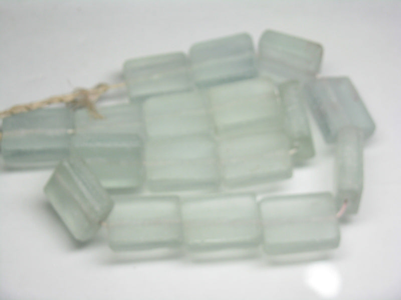 TOKO-BEADS RC203-09N Recycled glass bead (strand) 18mm RC203-09N リサイクルガラスビーズ（連） 18mm Asian bead & African bead  Handmade,Lampeork,bead,asia,india,ethnic,parts,accessory,beads とんぼ玉,ビーズ,トンボ玉,アジア,インド,エスニック,手作り,パーツ,アクセサリー