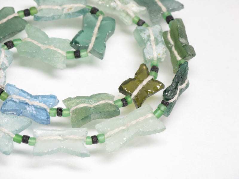 TOKO-BEADS RG101-11N Roman glass (butterfly cut) (strand) 9~12mm RG101-11N ローマングラス(バタフライカット)（連） 9~12mm Asian bead & African bead  Handmade,Lampeork,bead,asia,india,ethnic,parts,accessory,beads とんぼ玉,ビーズ,トンボ玉,アジア,インド,エスニック,手作り,パーツ,アクセサリー