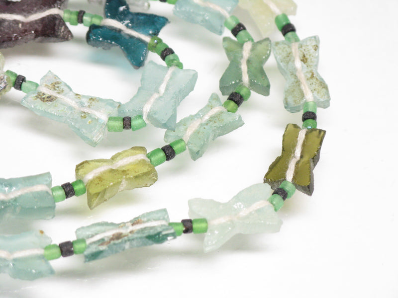 TOKO-BEADS RG101-12N Roman glass (butterfly cut) (strand) 9~12mm RG101-12N ローマングラス(バタフライカット)（連） 9~12mm Asian bead & African bead  Handmade,Lampeork,bead,asia,india,ethnic,parts,accessory,beads とんぼ玉,ビーズ,トンボ玉,アジア,インド,エスニック,手作り,パーツ,アクセサリー