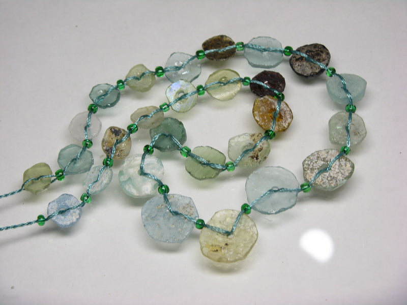 TOKO-BEADS RG102-05N Disk-shaped Roman glass (strand 27pcs) 9~17mm RG102-05N 円盤型ローマングラス（連 27個) 9~17mm Asian bead & African bead  Handmade,Lampeork,bead,asia,india,ethnic,parts,accessory,beads とんぼ玉,ビーズ,トンボ玉,アジア,インド,エスニック,手作り,パーツ,アクセサリー