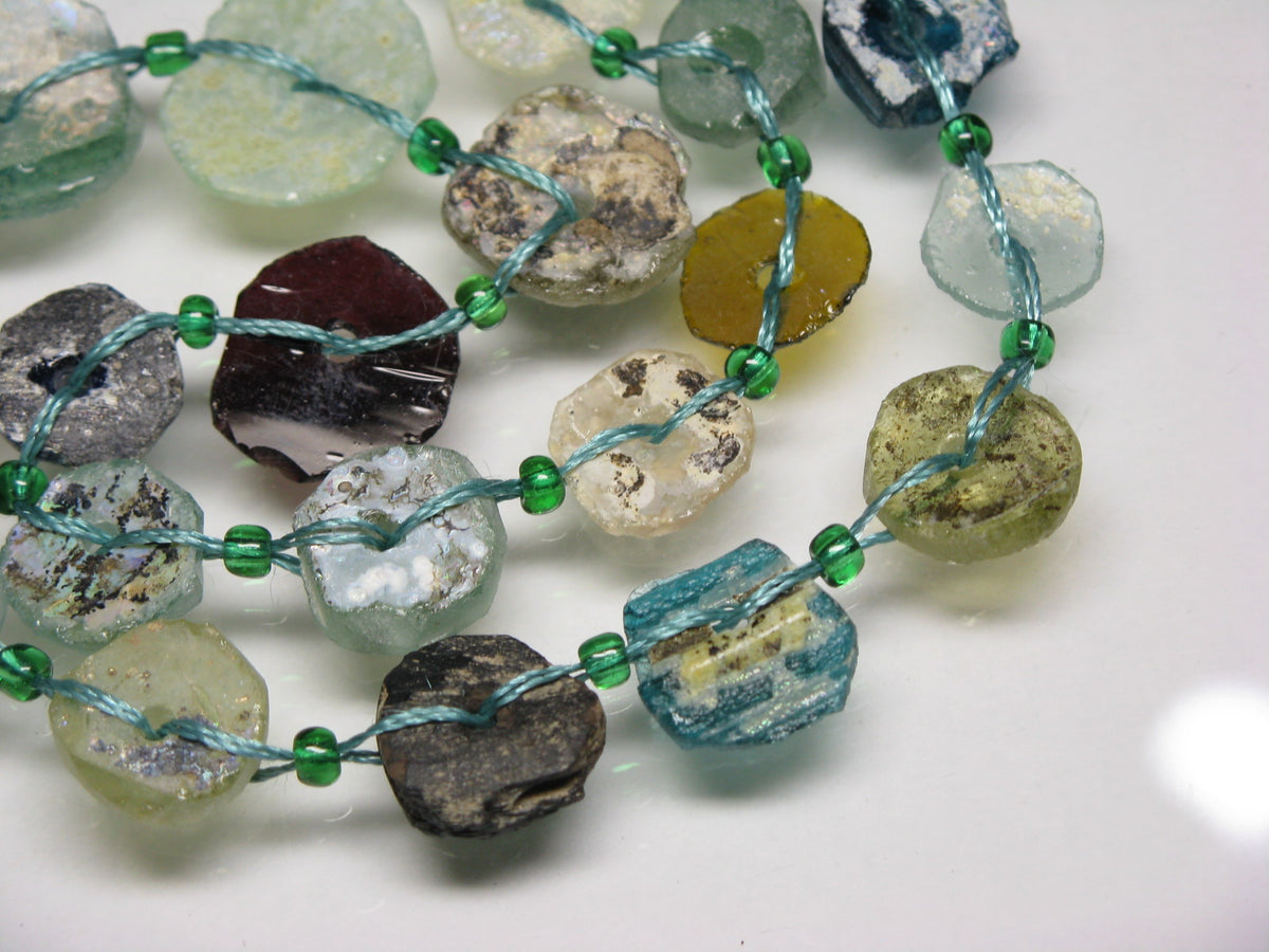 TOKO-BEADS |RG102-13N 円盤型ローマングラス（連 26個) 9~16.5mm