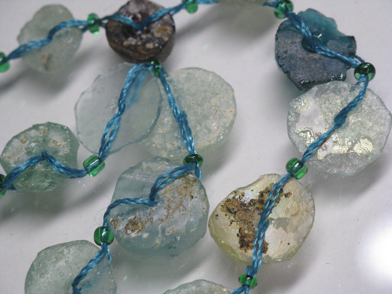 TOKO-BEADS RG102N-01 Disk-shaped Roman glass (strand) 10~17mm RG102N-01 円盤型ローマングラス小（連） 10~17mm Asian bead & African bead  Handmade,Lampeork,bead,asia,india,ethnic,parts,accessory,beads とんぼ玉,ビーズ,トンボ玉,アジア,インド,エスニック,手作り,パーツ,アクセサリー