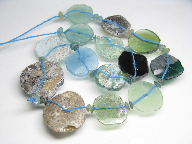 TOKO-BEADS RG105-01N Disk-shaped Roman glass L(strand) 20~29mm RG105-01N 円盤型ローマングラス 大（連） 20~29mm Asian bead & African bead  Handmade,Lampeork,bead,asia,india,ethnic,parts,accessory,beads とんぼ玉,ビーズ,トンボ玉,アジア,インド,エスニック,手作り,パーツ,アクセサリー