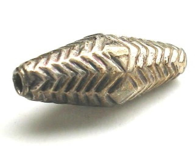 TOKO-BEADS SV034 Silver925 bead 7mm SV034 シルバービーズ 7mm Asian bead & African bead  Handmade,Lampeork,bead,asia,india,ethnic,parts,accessory,beads とんぼ玉,ビーズ,トンボ玉,アジア,インド,エスニック,手作り,パーツ,アクセサリー